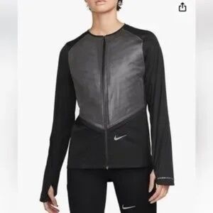 Nike Storm-FIT ADV Down-Fill Run Division Women's Black Running Jacket - M